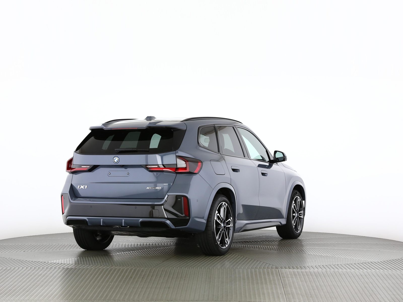 BMW iX1 30 xDrive, Elektro, Neuwagen, Automatik - 2