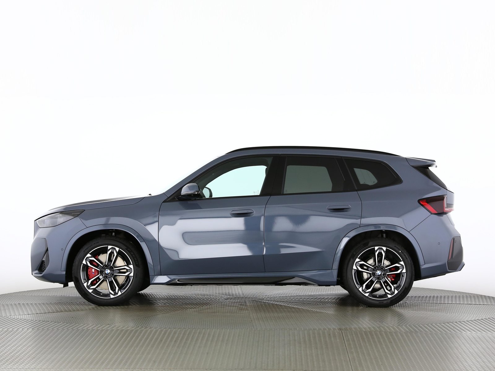 BMW iX1 30 xDrive, Elektro, Neuwagen, Automatik - 3