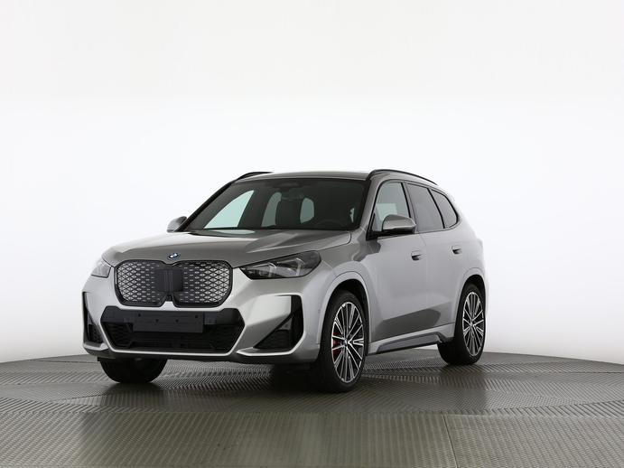 BMW iX1 30 xDrive, Elettrica, Auto nuove, Automatico