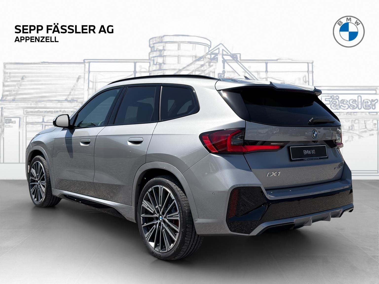 BMW iX1 30 xDrive, Elektro, Neuwagen, Automatik - 3