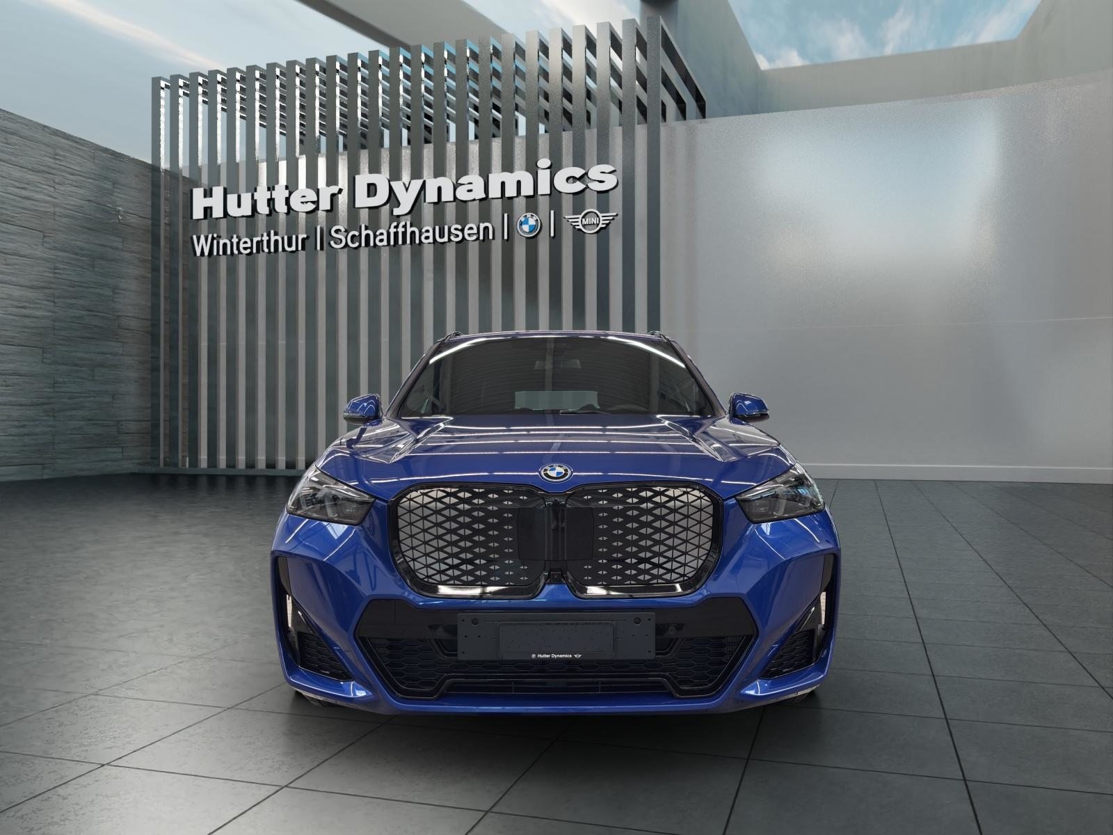 BMW iX1 30 xDrive, Elektro, Neuwagen, Automatik - 2