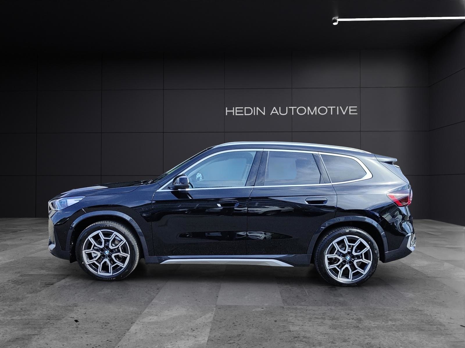 BMW iX1 30 xDrive, Elektro, Neuwagen, Automatik - 2