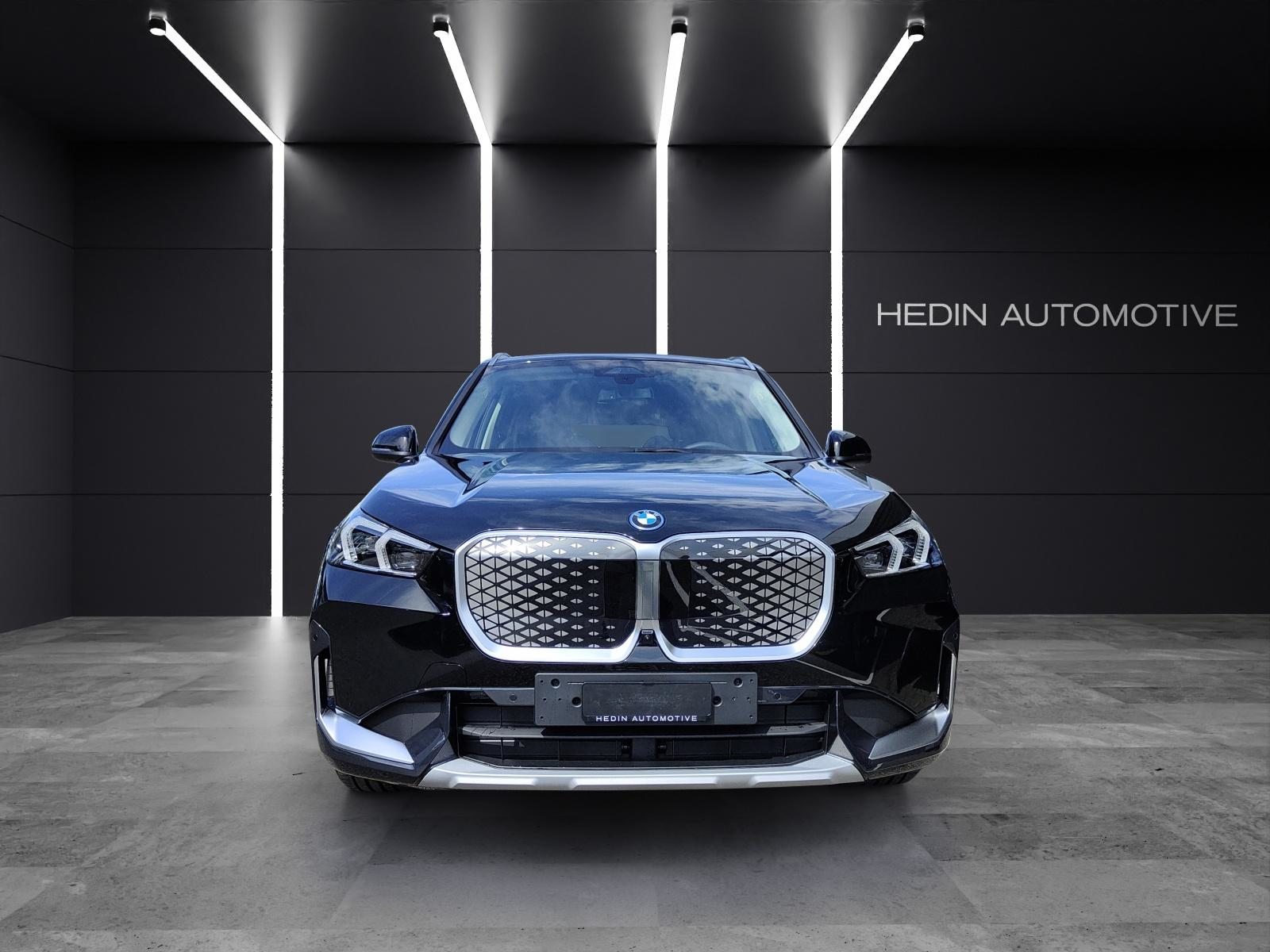 BMW iX1 30 xDrive, Elektro, Neuwagen, Automatik - 3