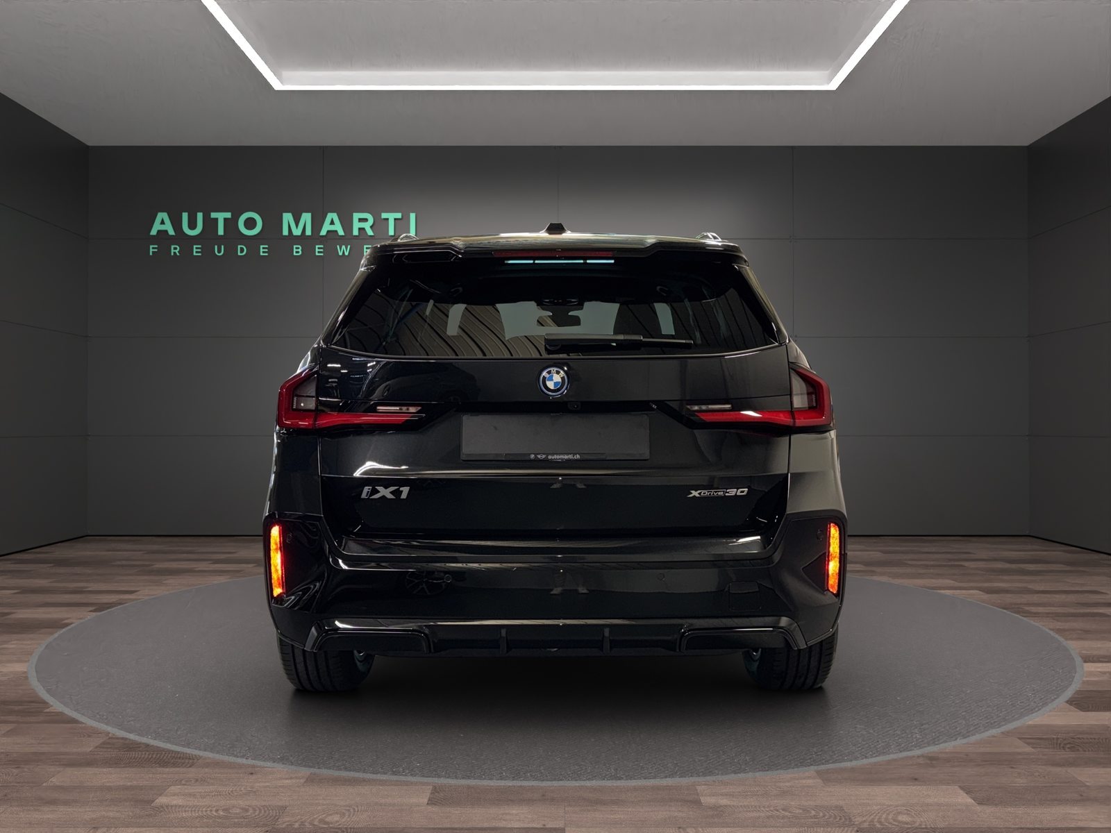 BMW iX1 30 xDrive, Elettrica, Auto nuove, Automatico - 3