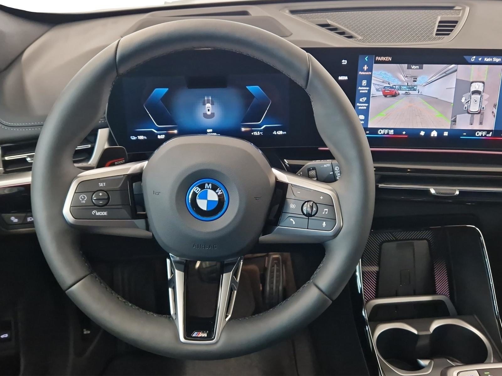 BMW iX1 30 xDrive, Elettrica, Auto nuove, Automatico - 3