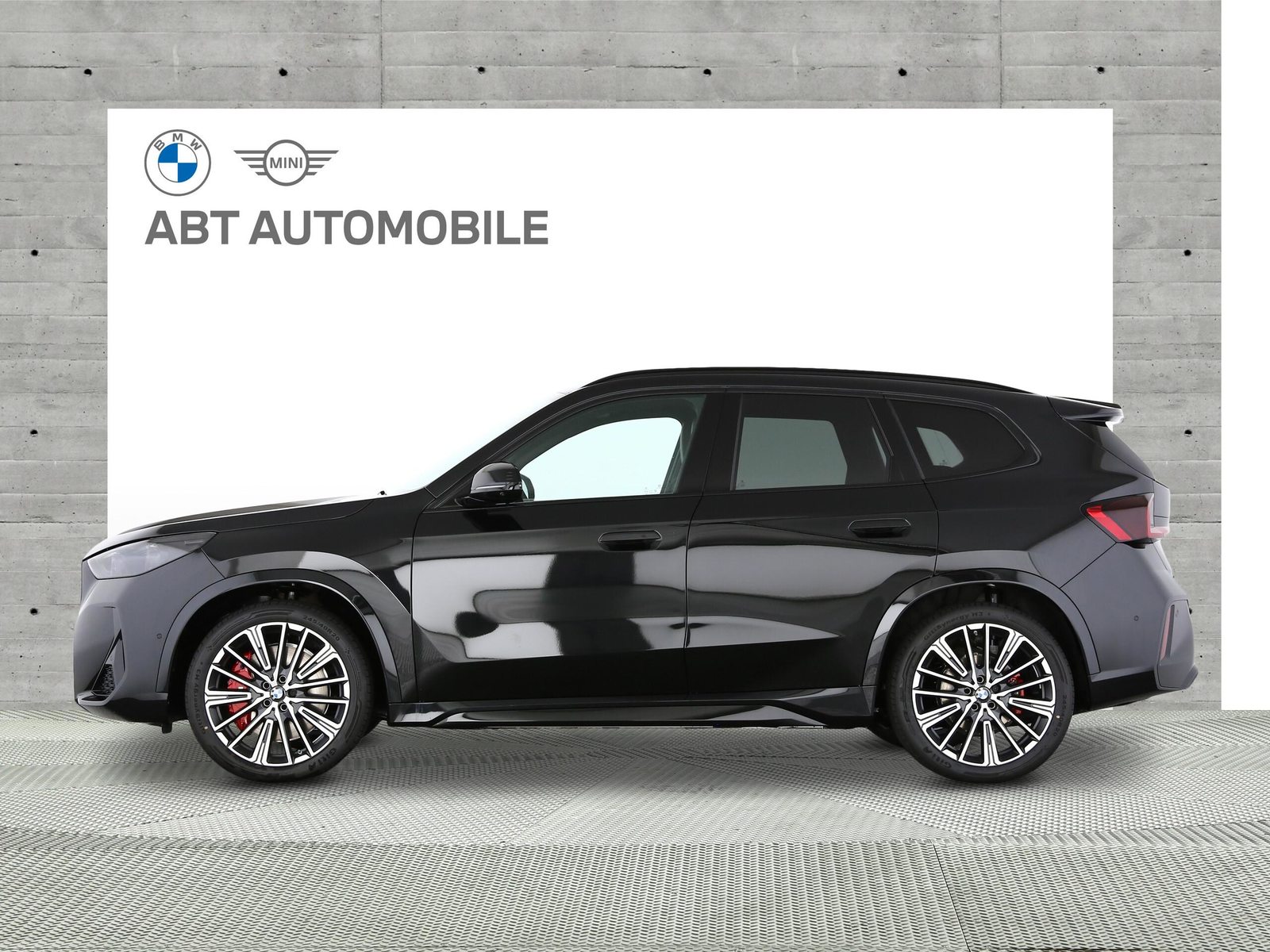 BMW iX1 30 xDrive, Elettrica, Auto nuove, Automatico - 2