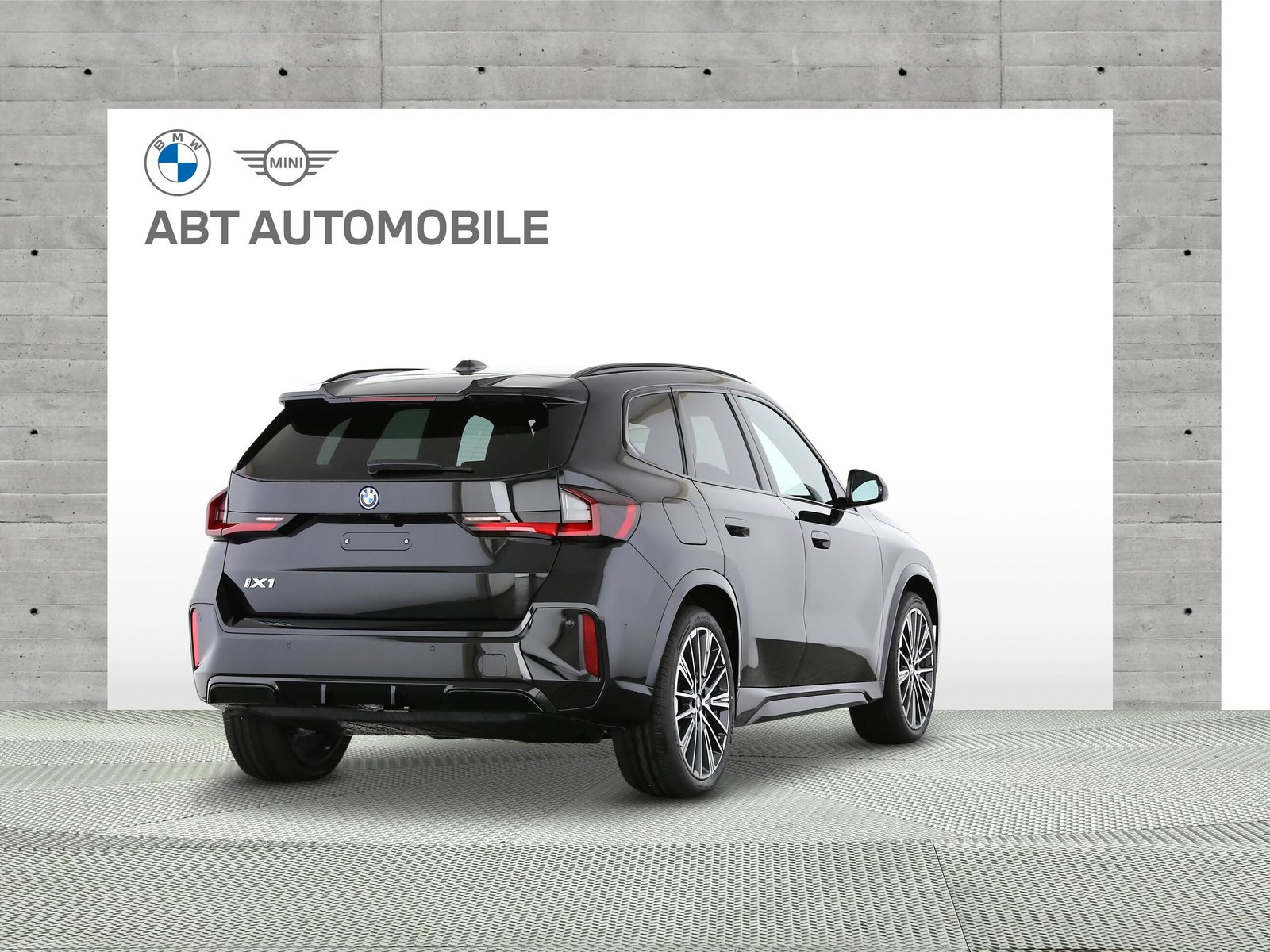 BMW iX1 30 xDrive, Elettrica, Auto nuove, Automatico - 3