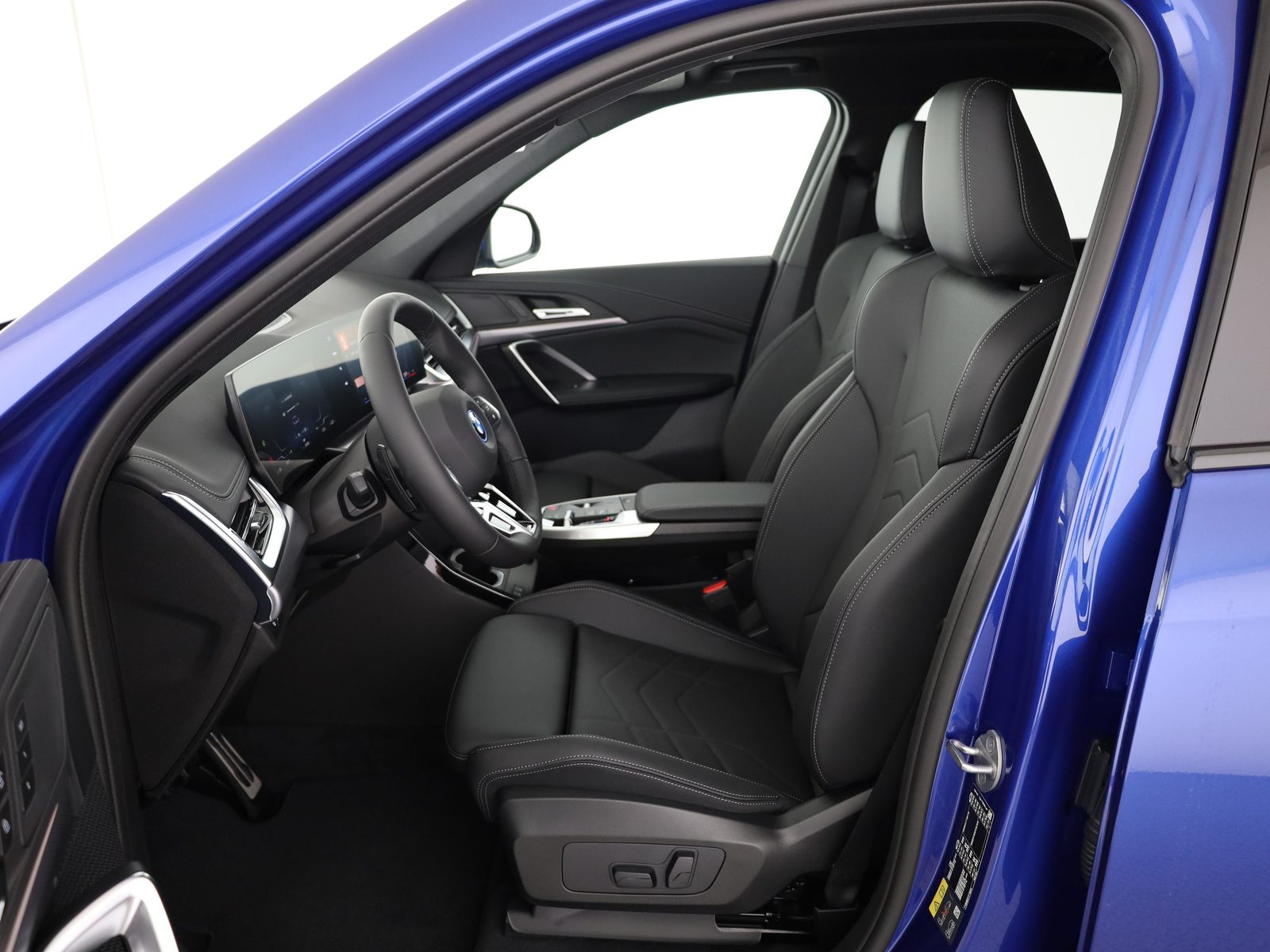 BMW iX1 30 xDrive, Elettrica, Auto nuove, Automatico - 4