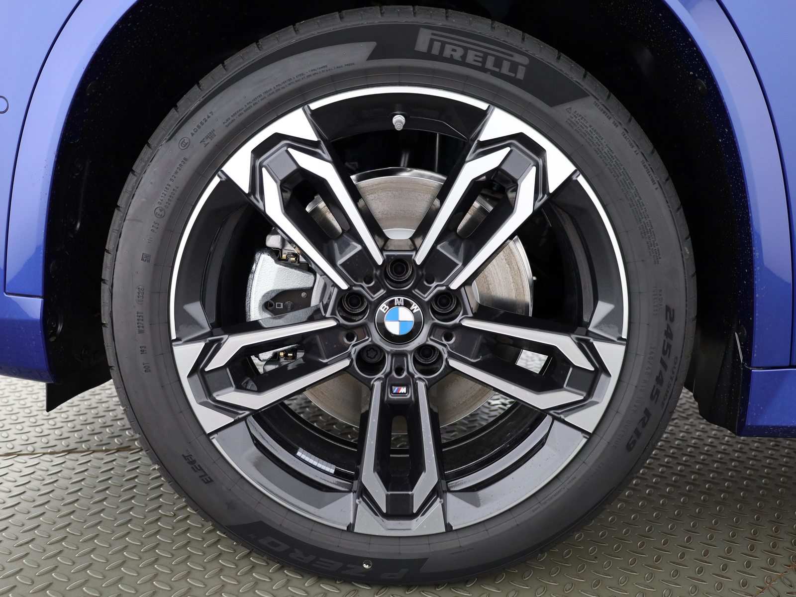 BMW iX1 30 xDrive, Elettrica, Auto nuove, Automatico - 7