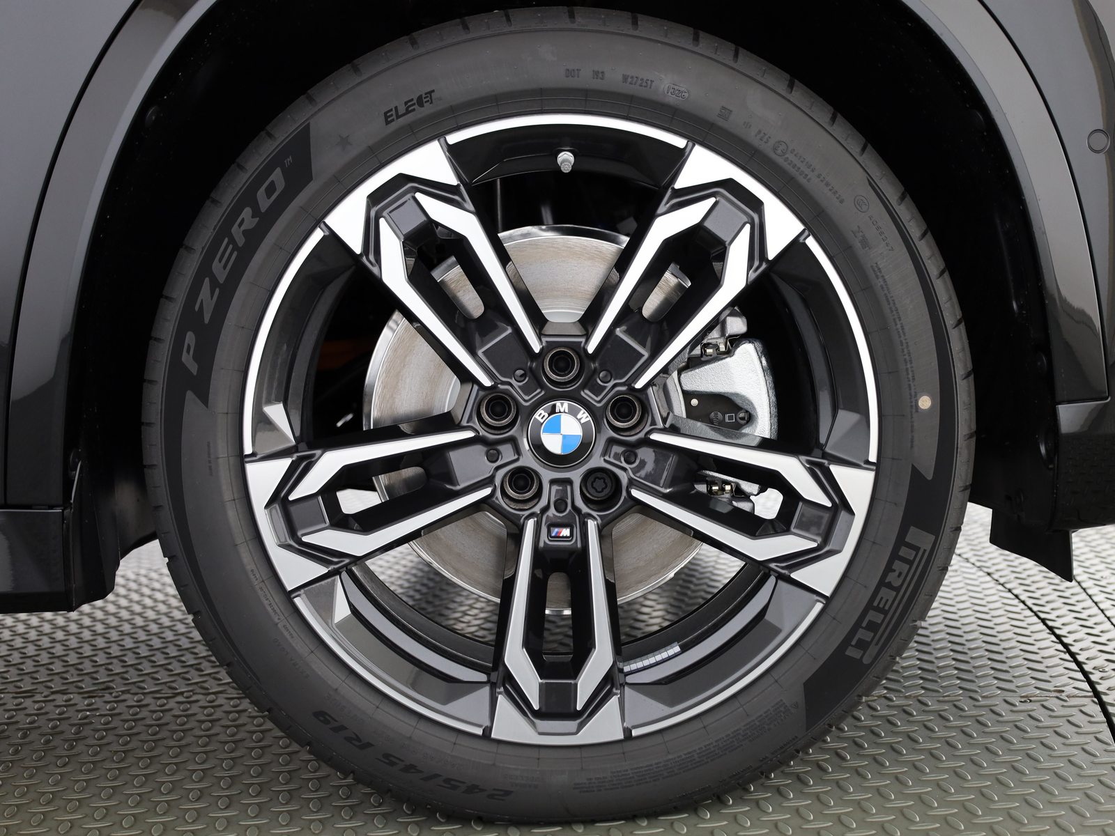 BMW iX1 30 xDrive, Elettrica, Auto nuove, Automatico - 7