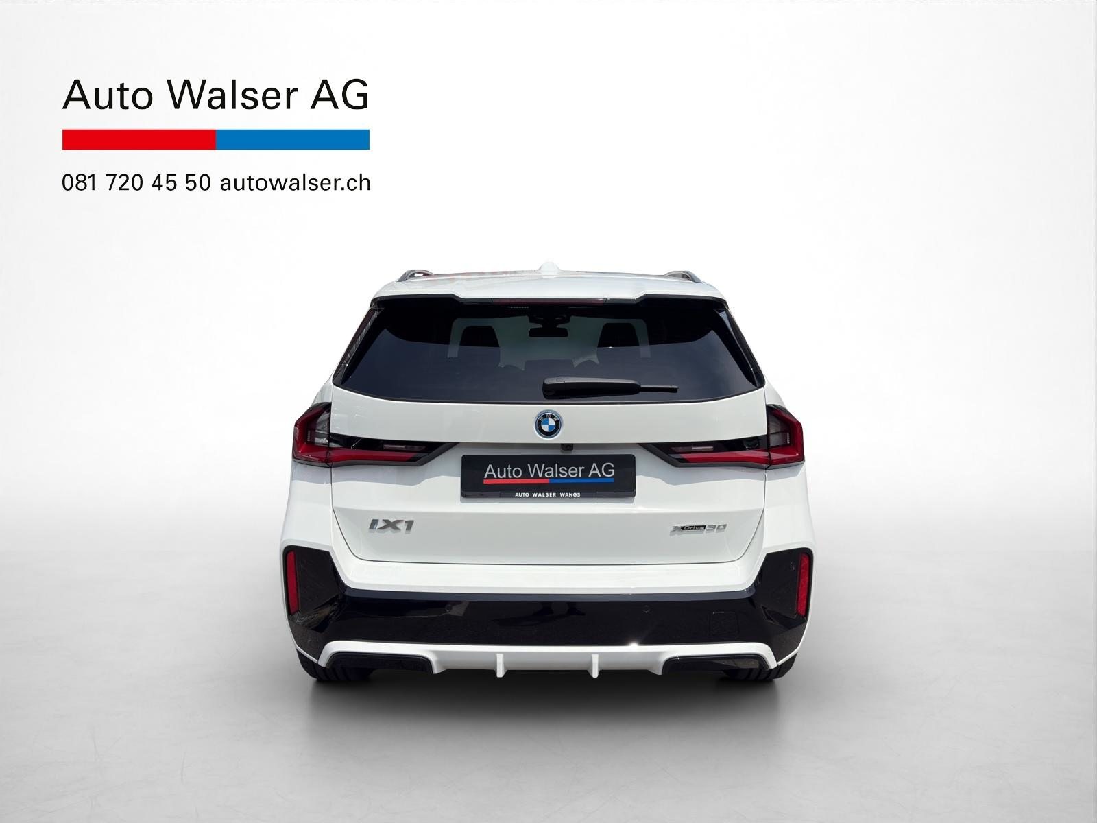 BMW iX1 30 xDrive, Elettrica, Auto nuove, Automatico - 4