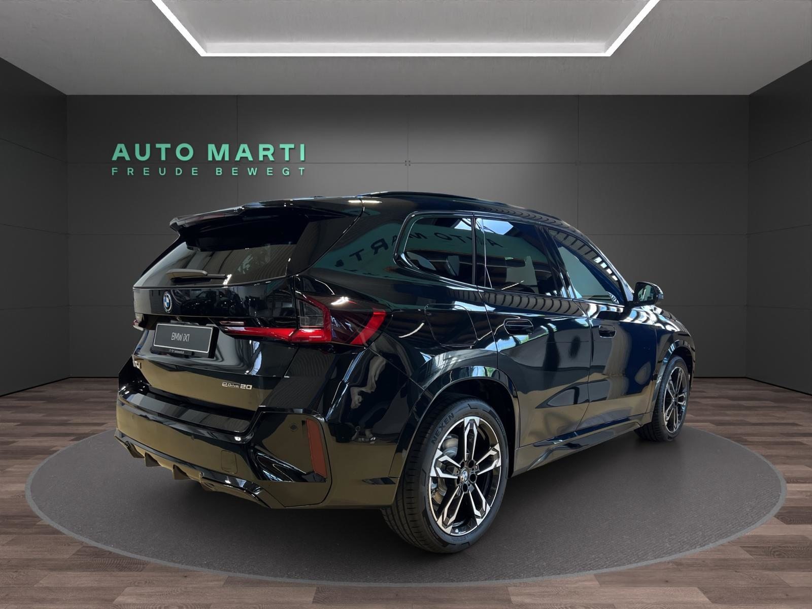 BMW iX1 20 eDrive, Elettrica, Auto nuove, Automatico - 4