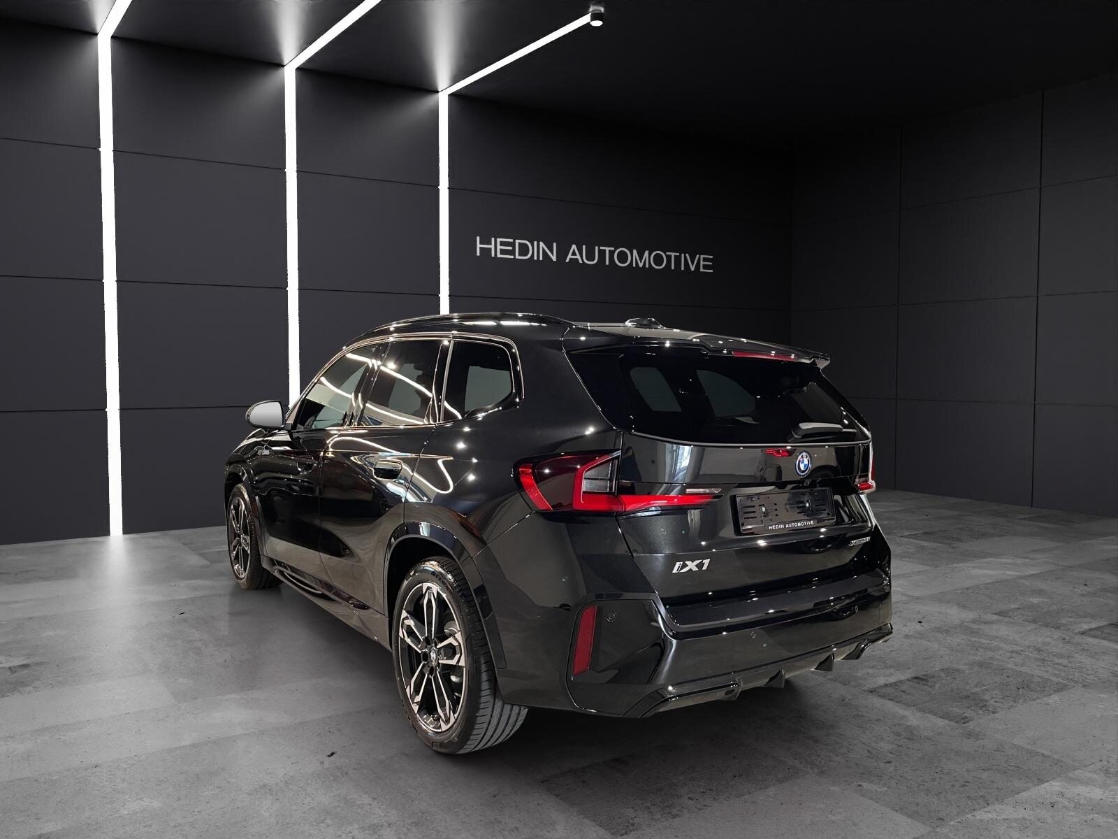 BMW iX1 30 xDrive, Électrique, Voiture nouvelle, Automatique - 4