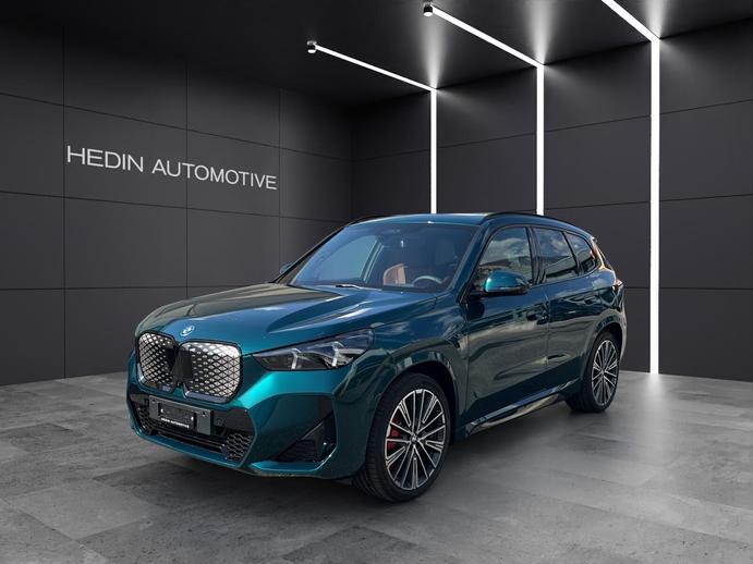 BMW iX1 30 xDrive, Électrique, Voiture nouvelle, Automatique