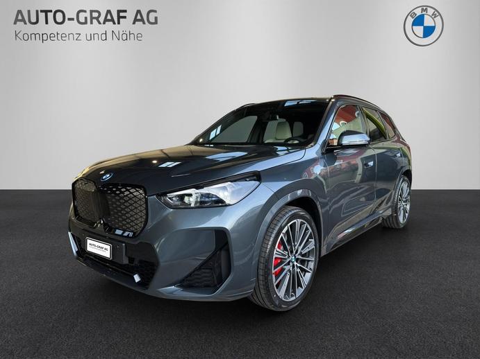 BMW iX1 30 xDrive M Sport Pro 'Individual', Elektro, Neuwagen, Automatik