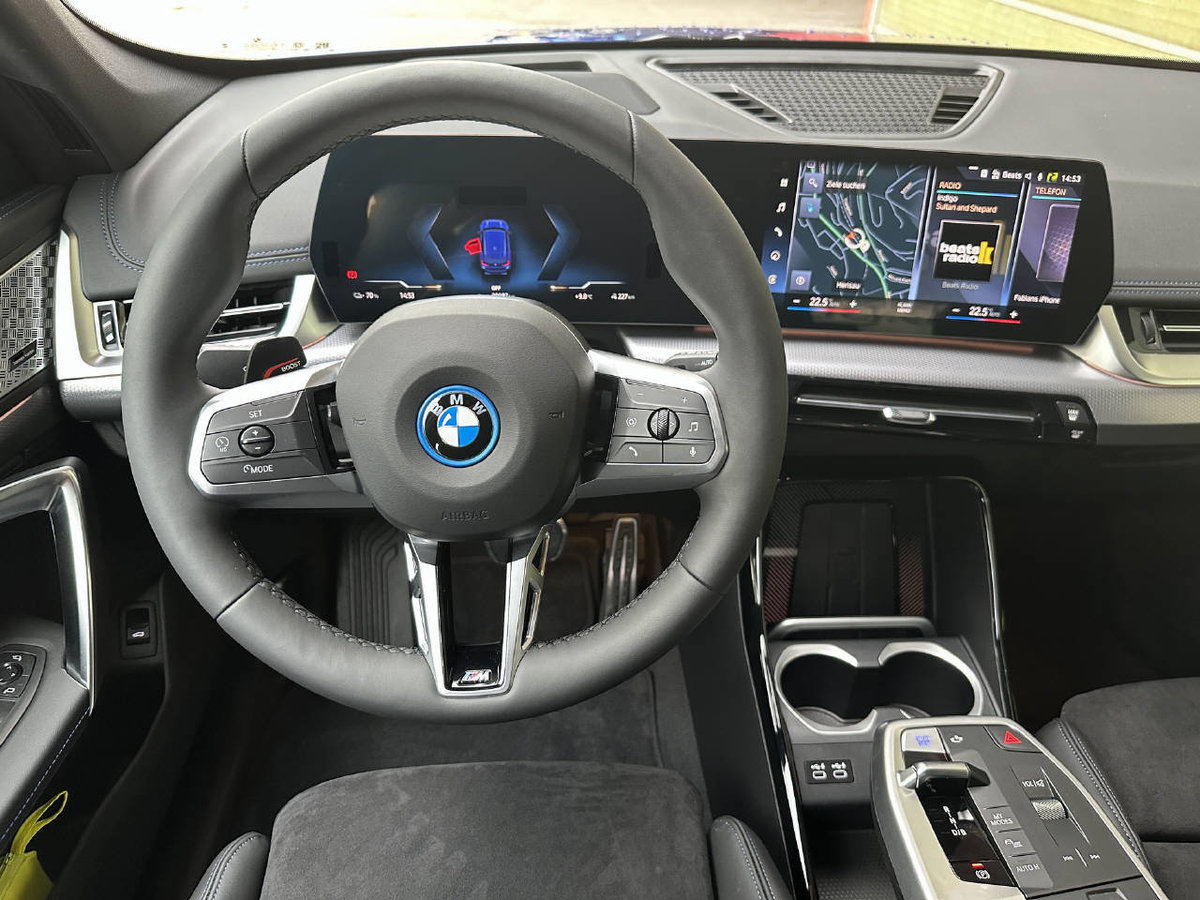 BMW iX1 30 M Sport Pro, Electric, Second hand / Used, Automatic - 3