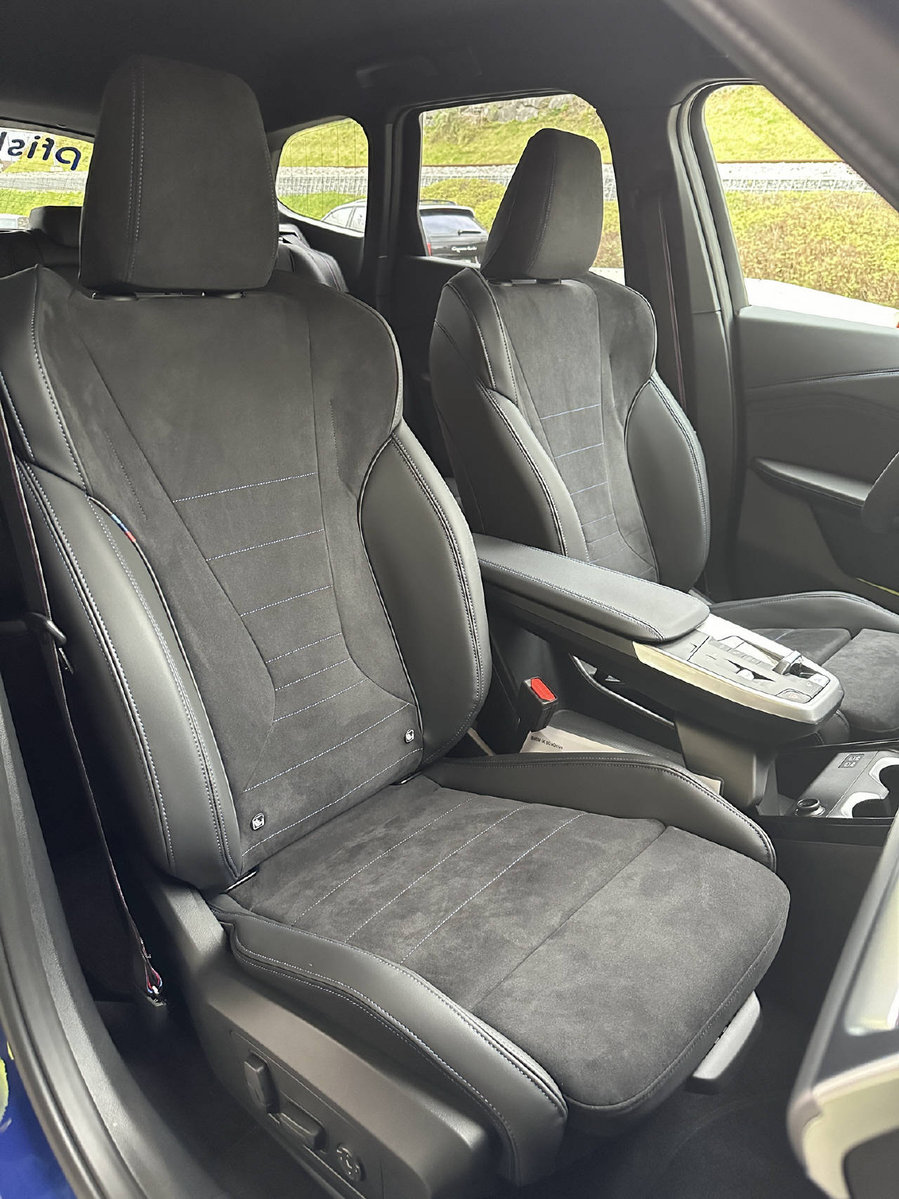 BMW iX1 30 M Sport Pro, Electric, Second hand / Used, Automatic - 4