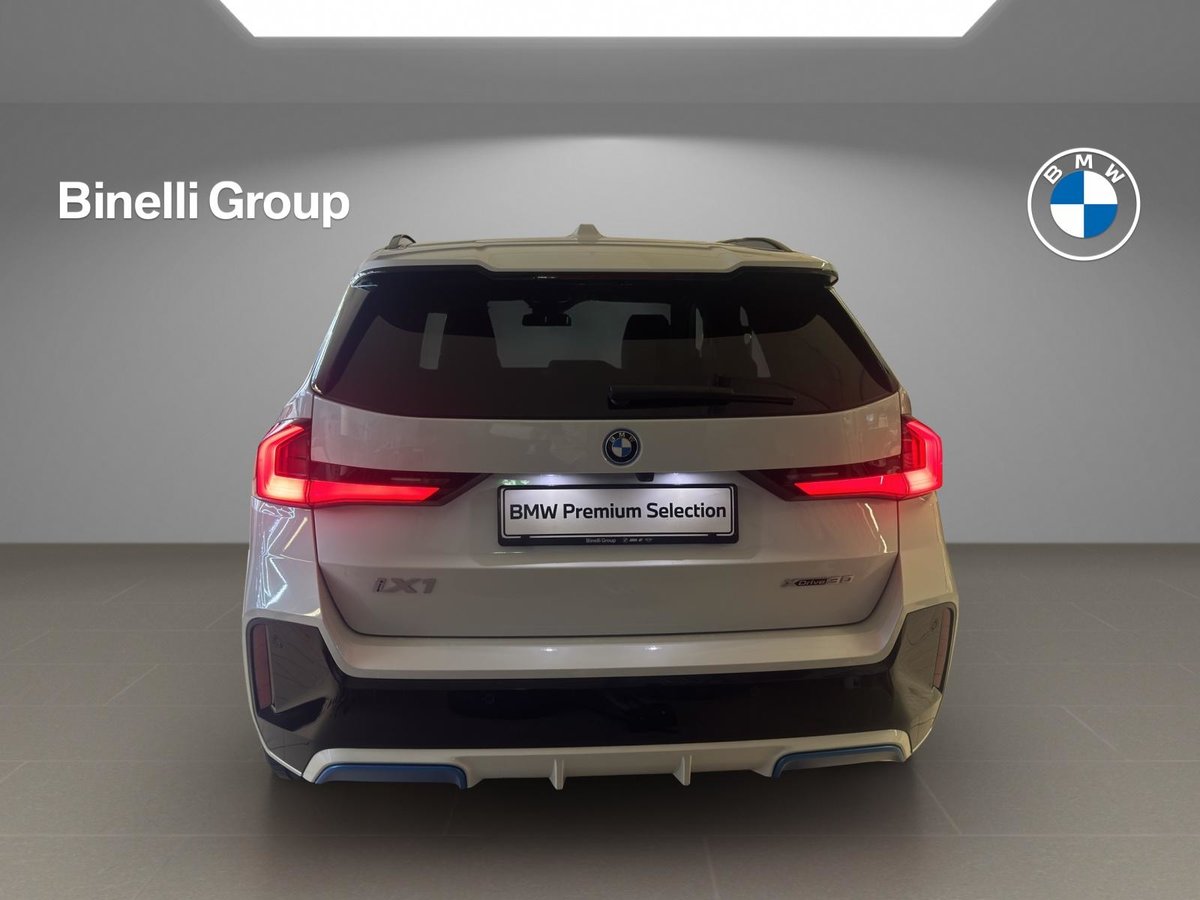 BMW iX1 30, Électrique, Occasion / Utilisé, Automatique - 4