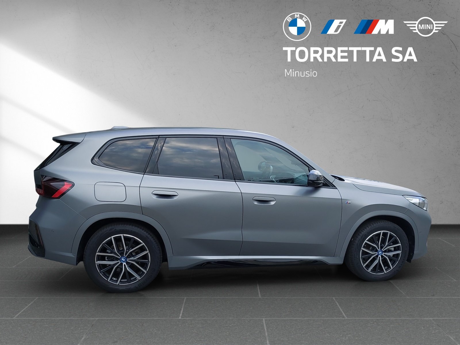 BMW iX1 30 M Sport, Elektro, Occasion / Gebraucht, Automatik - 6