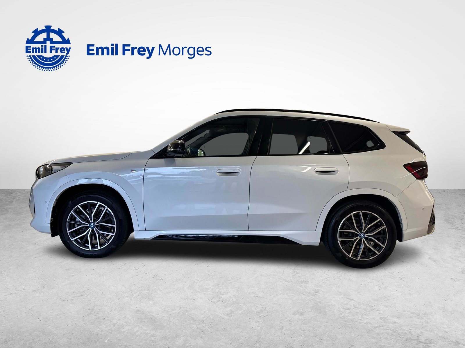 BMW iX1 30 xDrive, Électrique, Occasion / Utilisé, Automatique - 6