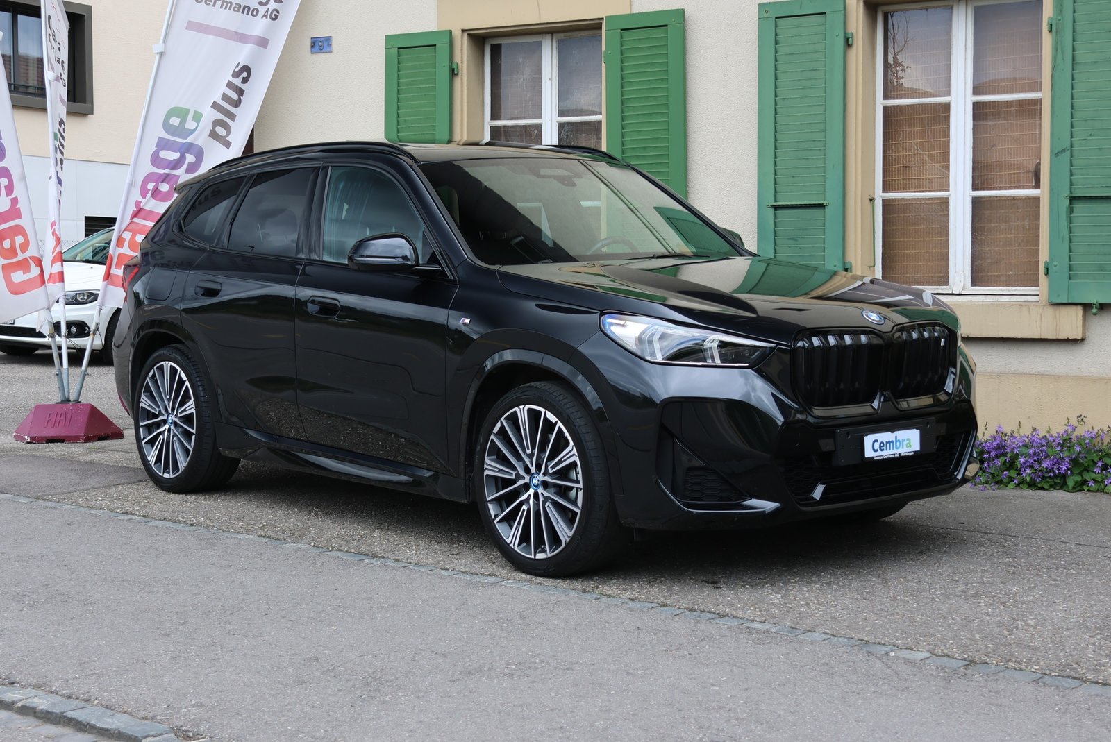 BMW iX1 30 M Sport, Elektro, Occasion / Gebraucht, Automatik - 4