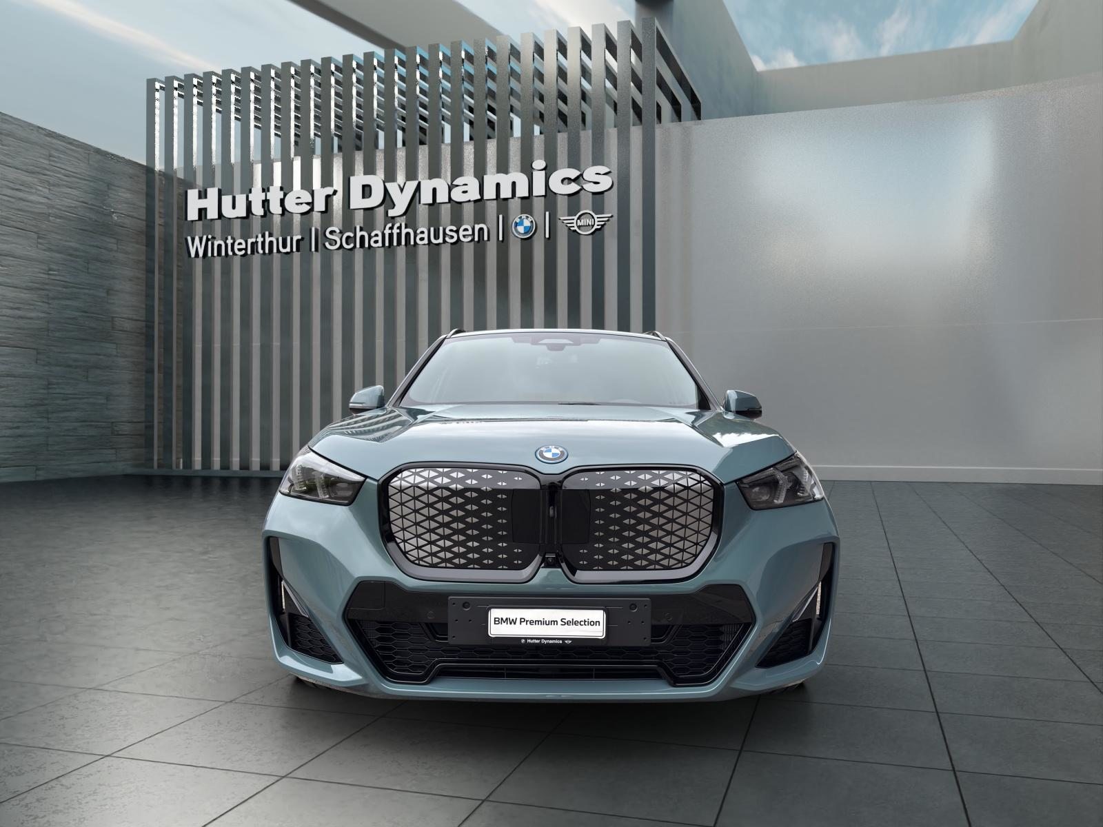 BMW iX1 30 xDrive M Sportpaket Pro, Elettrica, Occasioni / Usate, Automatico - 3