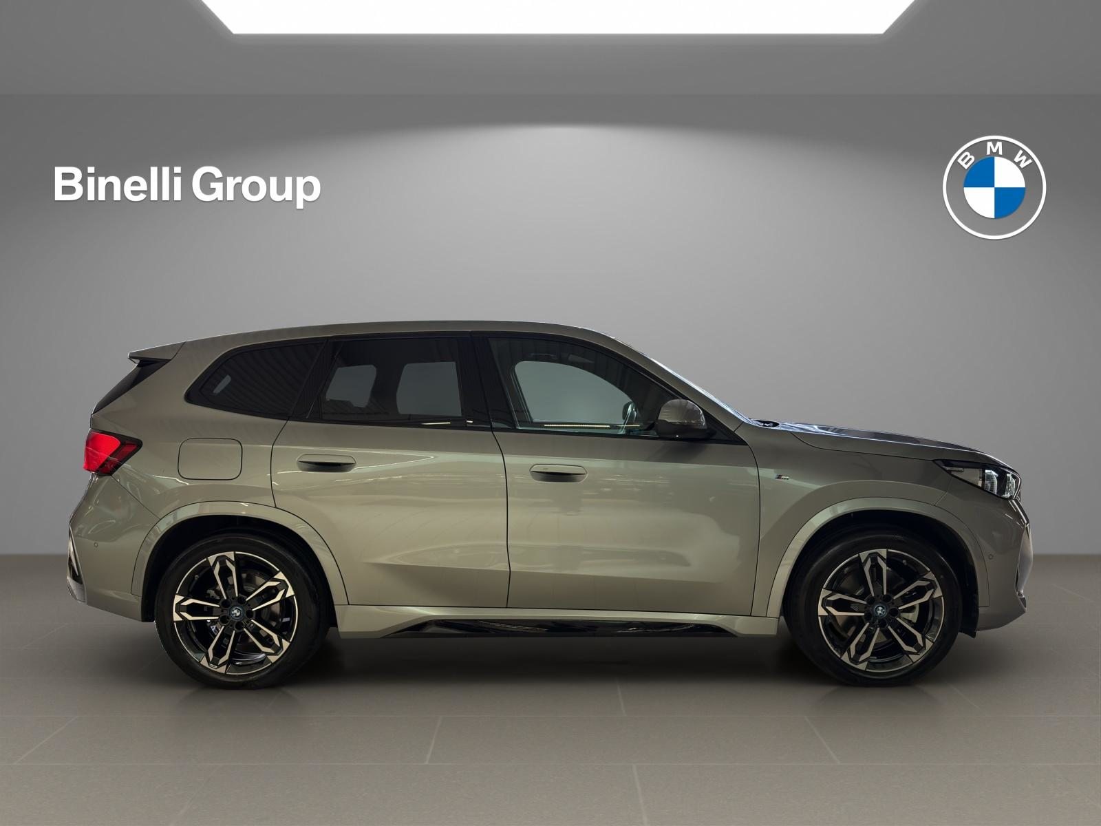 BMW iX1 30 xDrive, Elektro, Occasion / Gebraucht, Automatik - 7