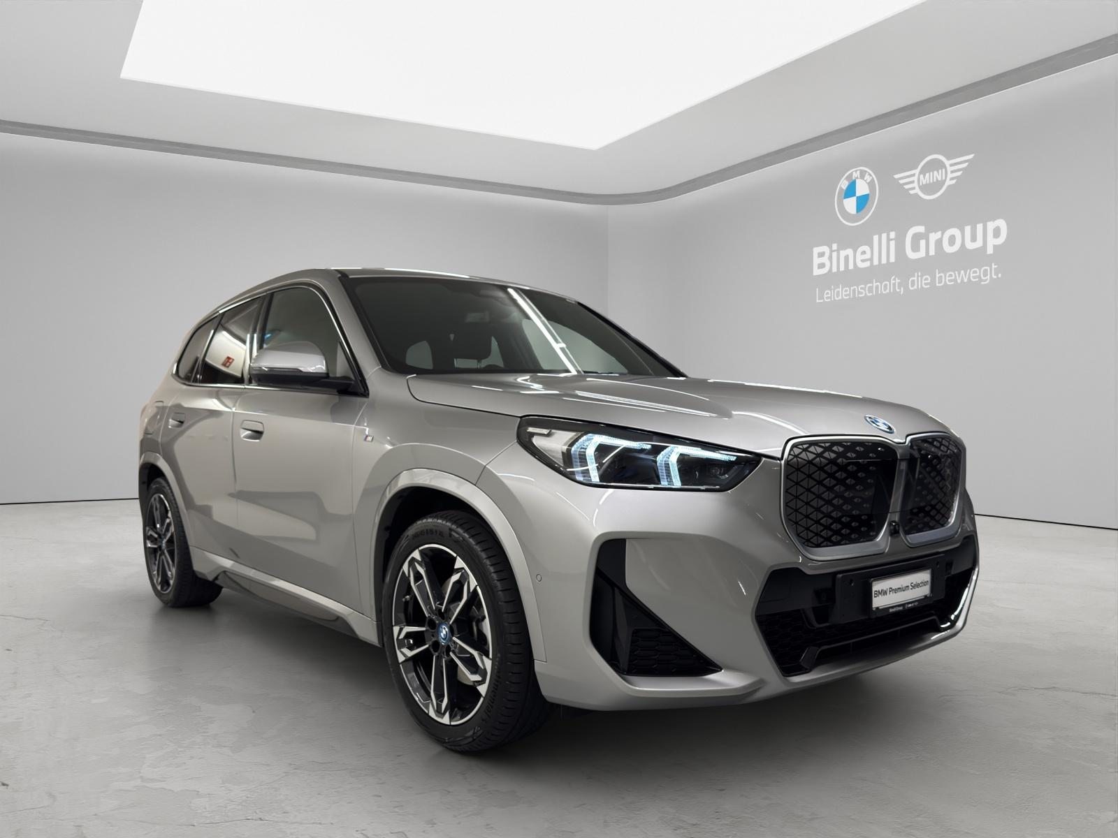BMW iX1 30 xDrive, Électrique, Occasion / Utilisé, Automatique - 7