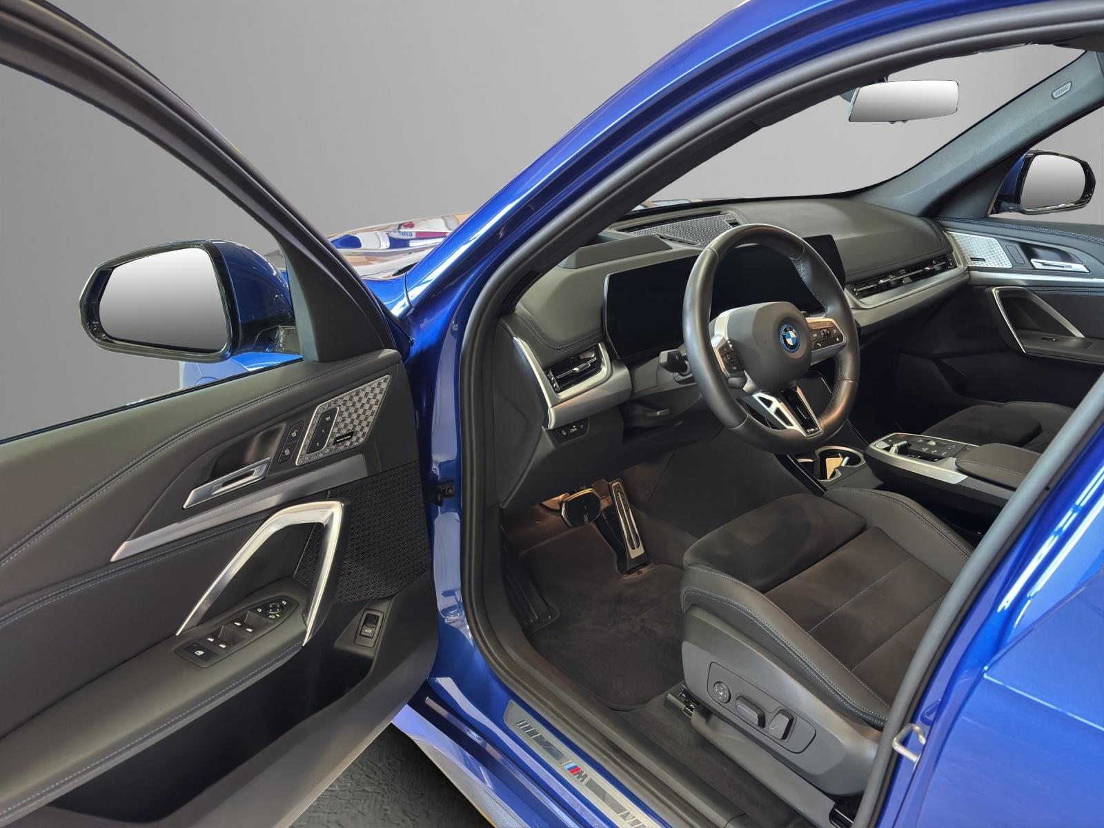 BMW iX1 30 xDrive, Électrique, Occasion / Utilisé, Automatique - 5
