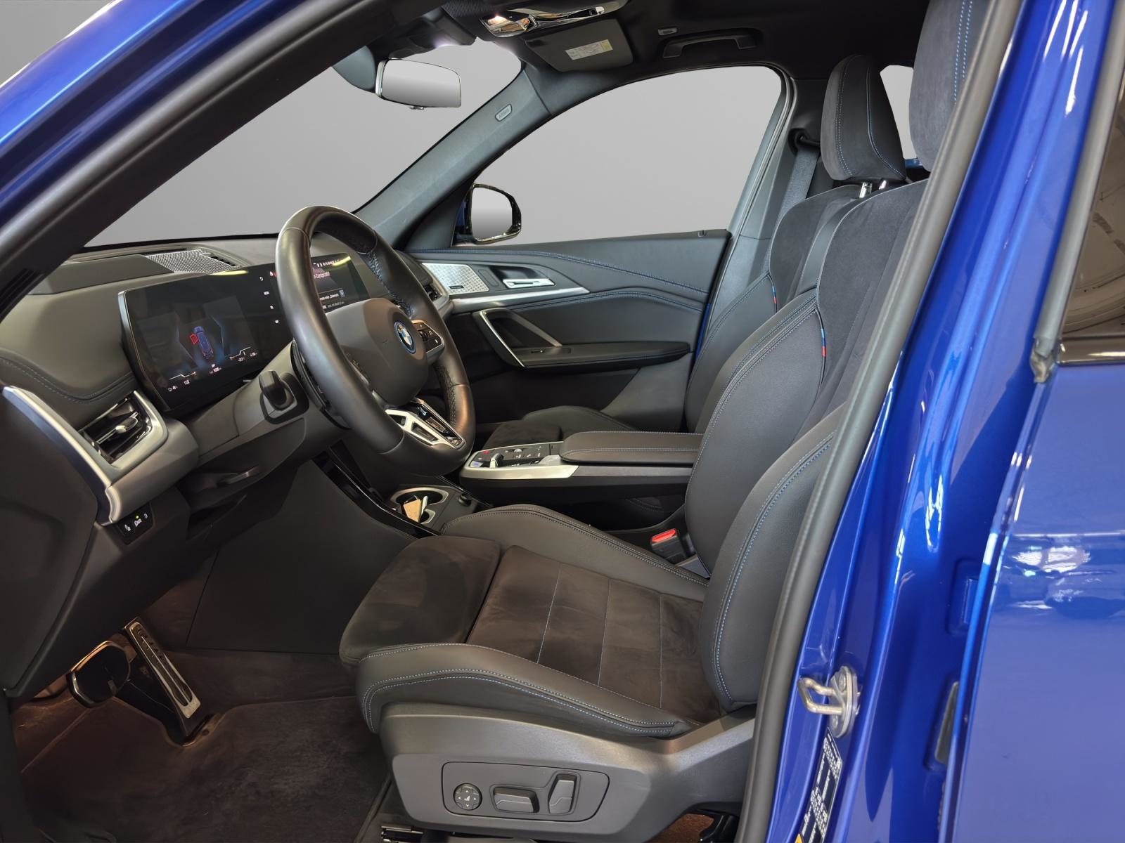 BMW iX1 30 xDrive, Électrique, Occasion / Utilisé, Automatique - 7