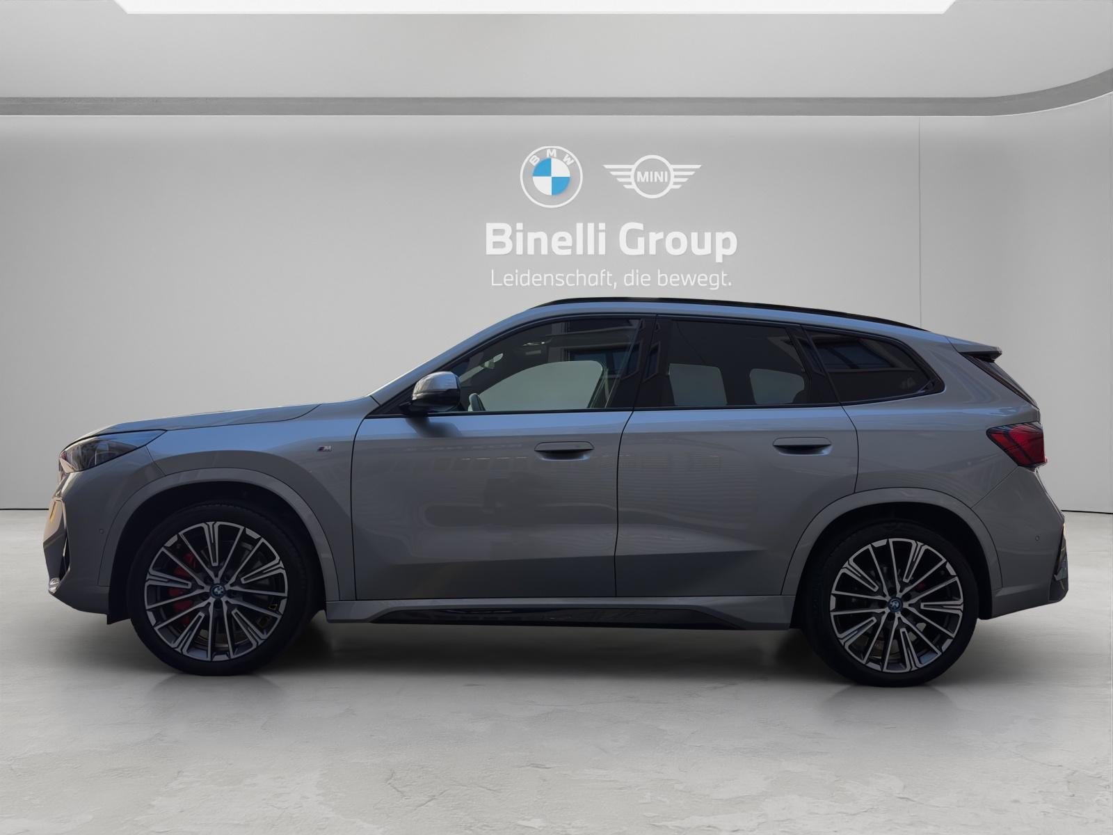 BMW iX1 30 xDrive M-SportPaket Pro, Electric, Second hand / Used, Automatic - 3