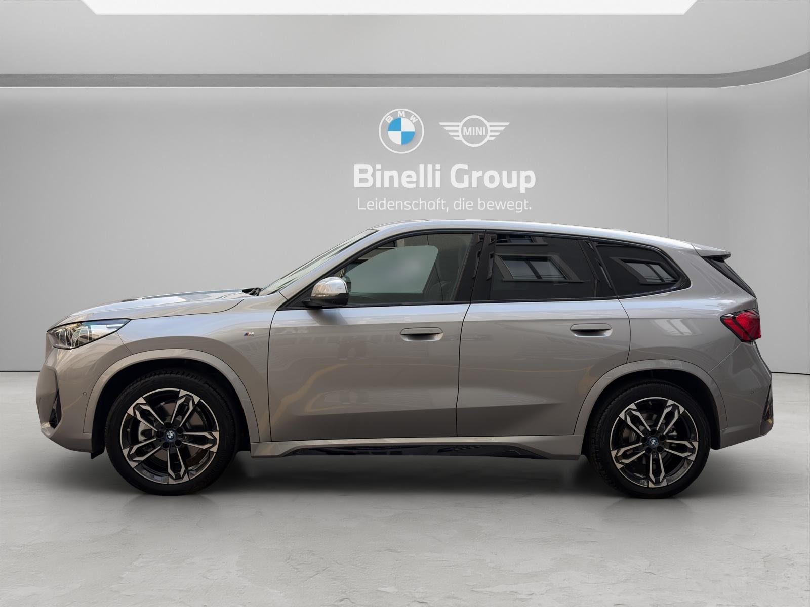 BMW iX1 30 xDrive M-SportPaket, Electric, Second hand / Used, Automatic - 3