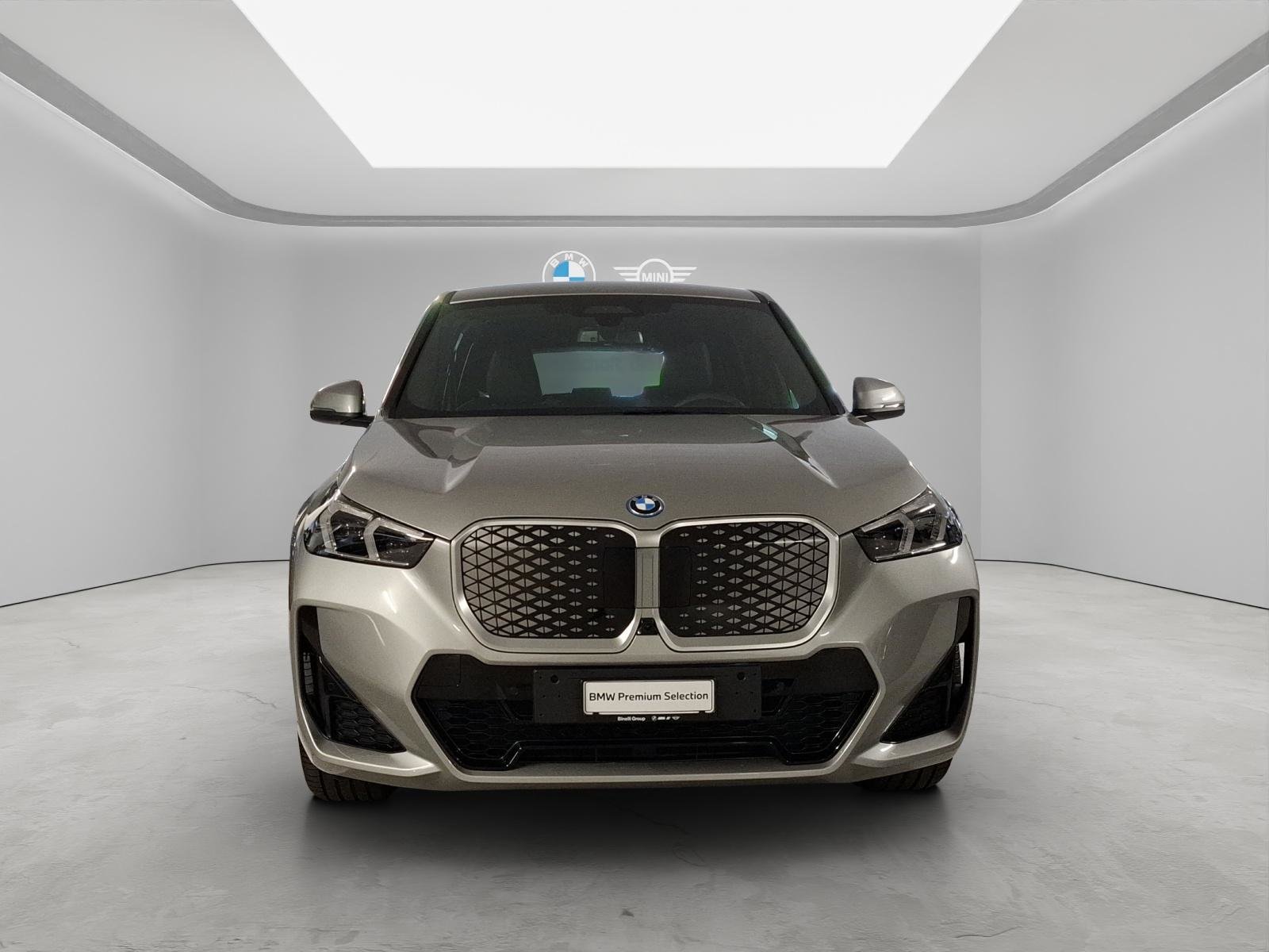BMW iX1 30, Electric, Second hand / Used, Automatic - 2