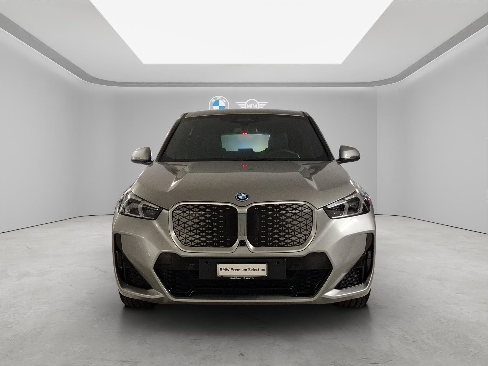 BMW iX1 30, Electric, Second hand / Used, Automatic - 2