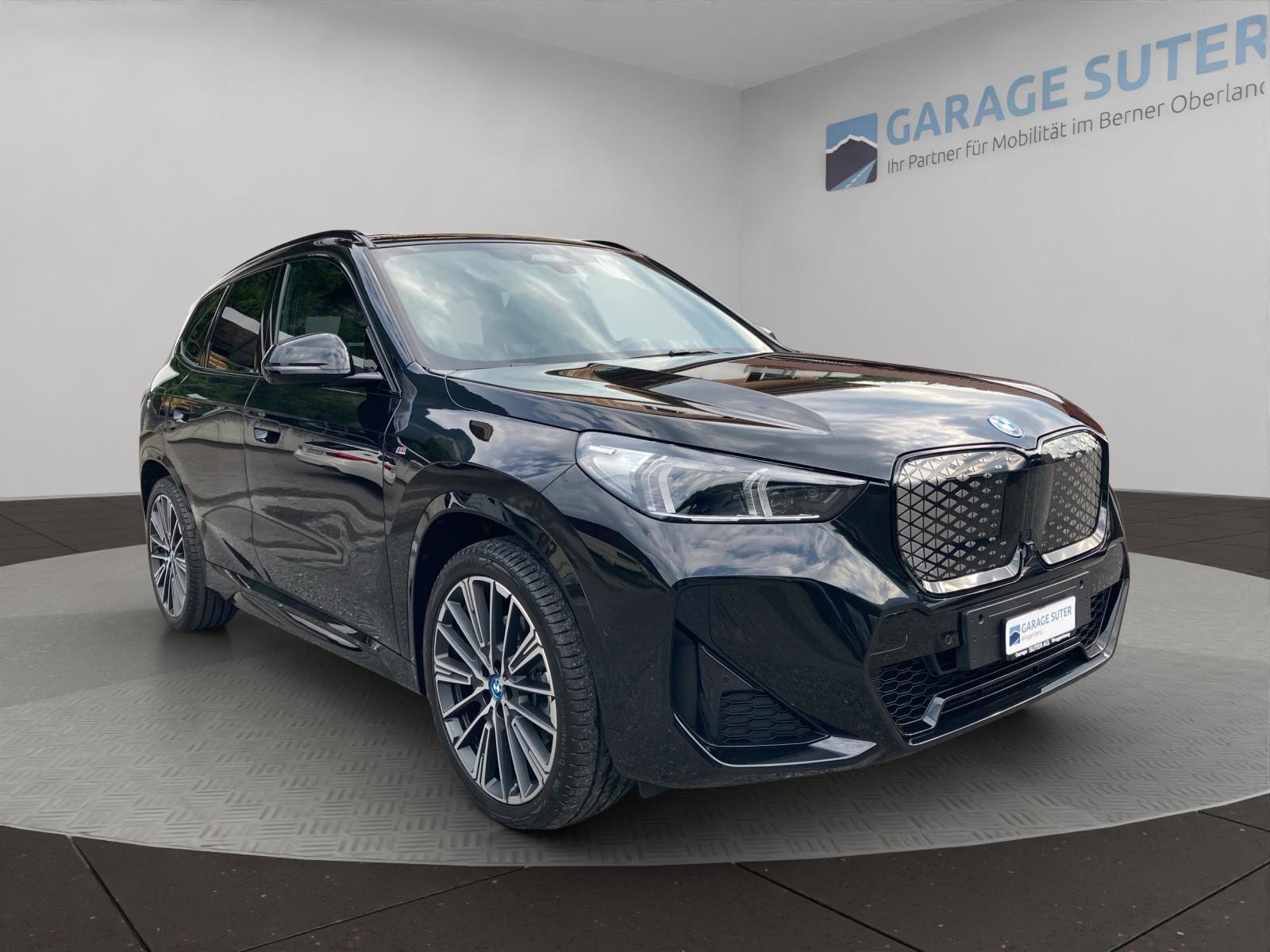 BMW iX1 30 xDrive, Elektro, Occasion / Gebraucht, Automatik - 7