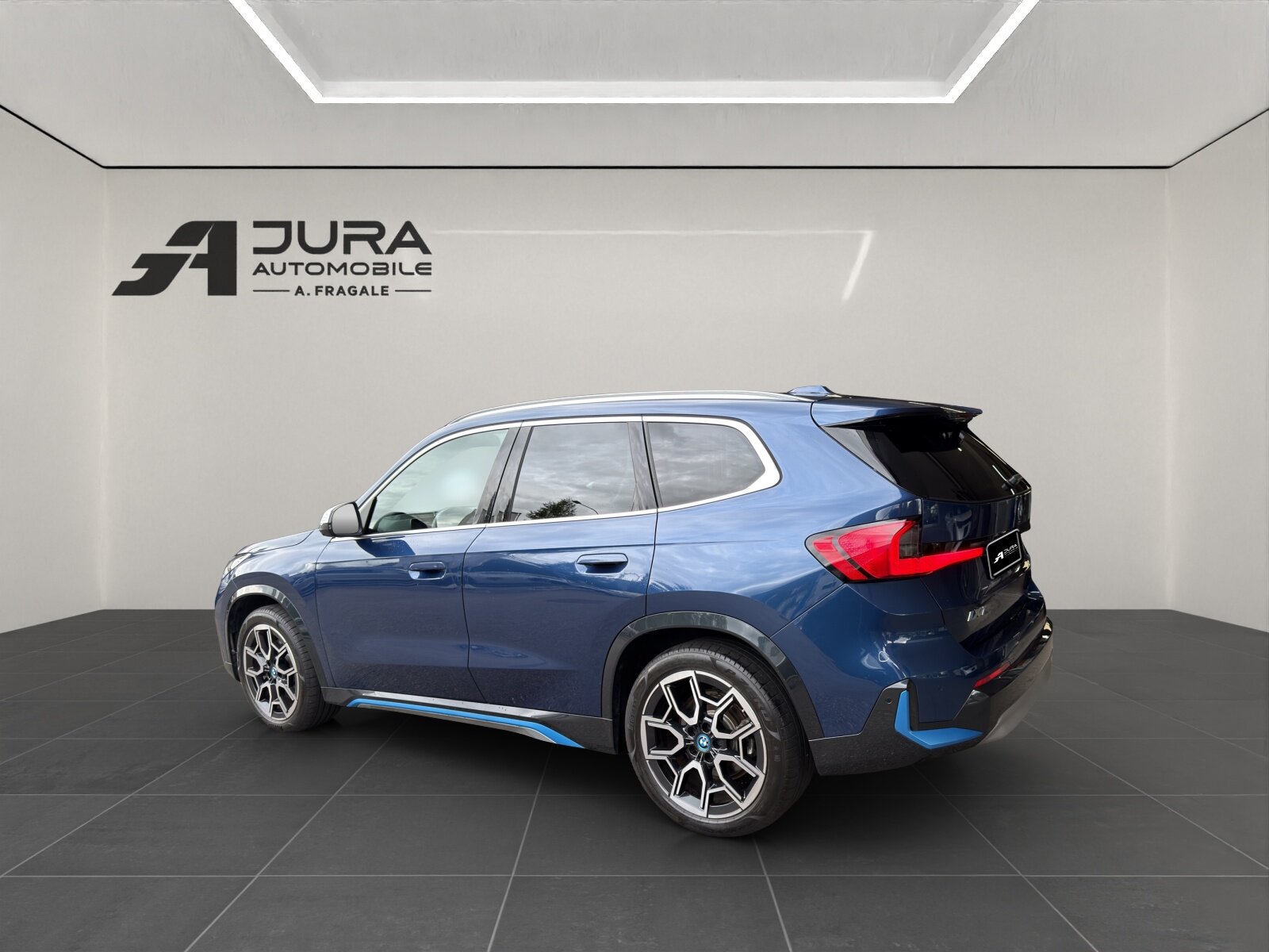 BMW iX1 30, Électrique, Occasion / Utilisé, Automatique - 5