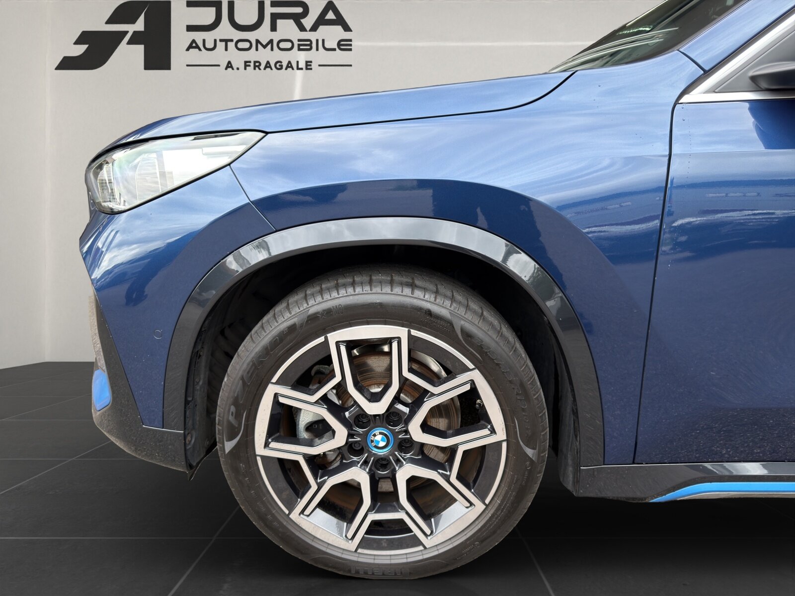 BMW iX1 30, Électrique, Occasion / Utilisé, Automatique - 7
