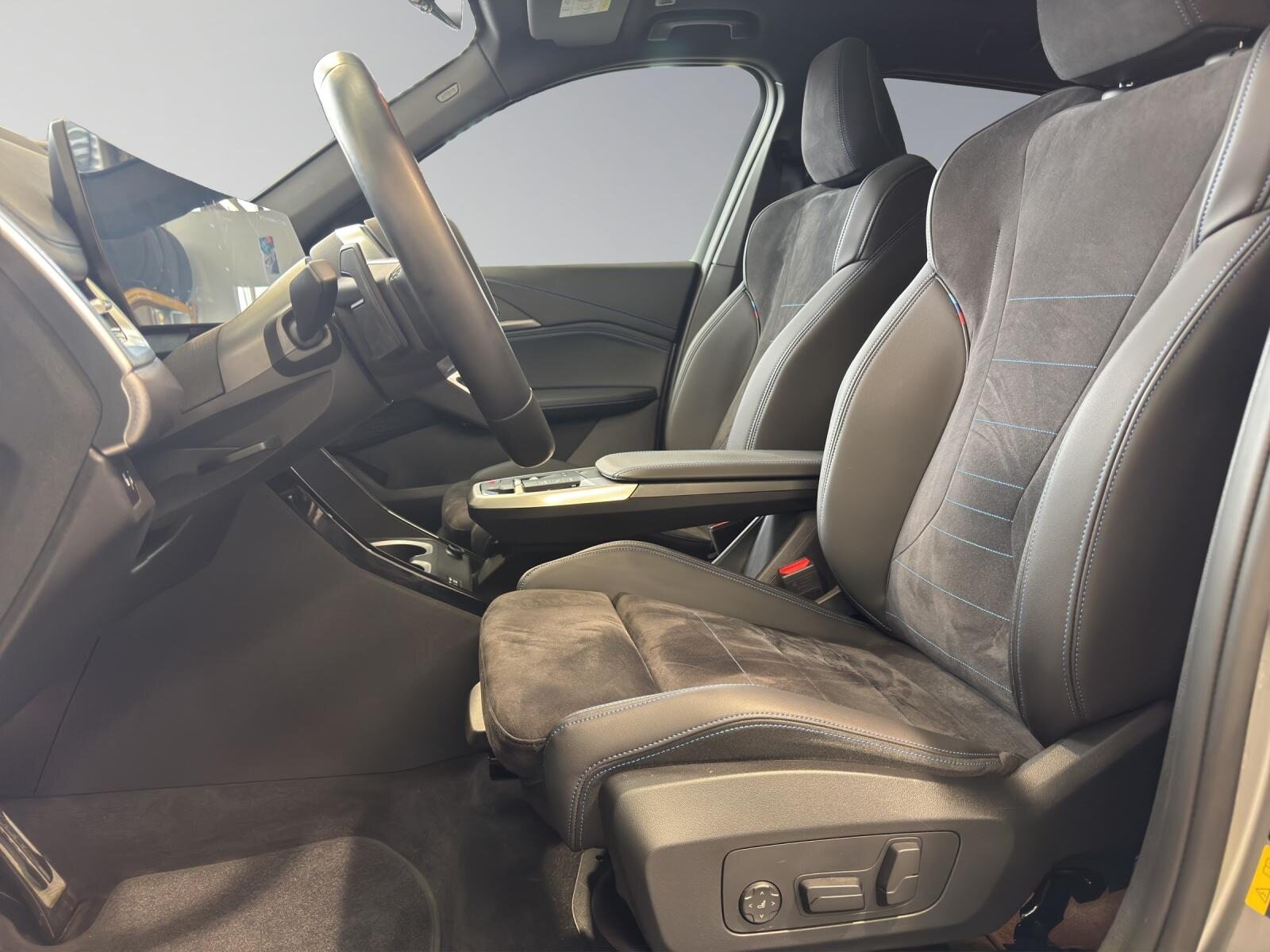 BMW iX1 30 xDrive, Électrique, Occasion / Utilisé, Automatique - 7