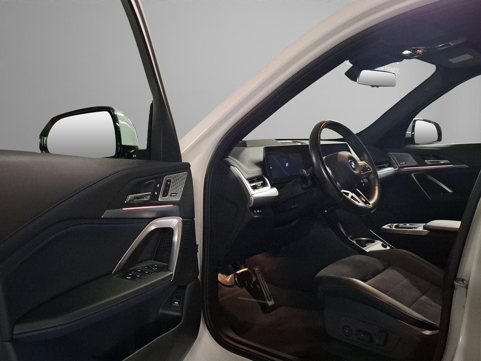 BMW iX1 U11 30 xDrive, Elektro, Occasion / Gebraucht, Automatik - 5