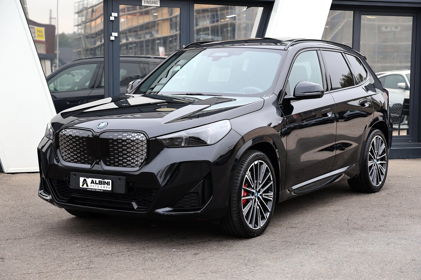 BMW iX1 30 M-Sport Pro, Elektro, Occasion / Gebraucht, Automatik