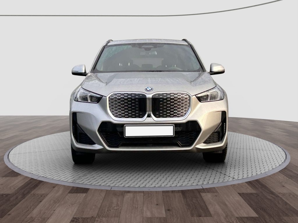BMW iX1 20 eDrive, Electric, Second hand / Used, Automatic - 4