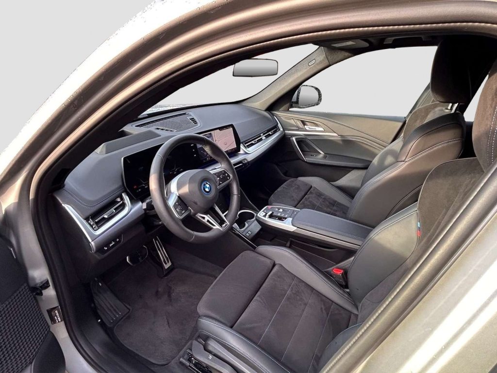 BMW iX1 20 eDrive, Electric, Second hand / Used, Automatic - 2