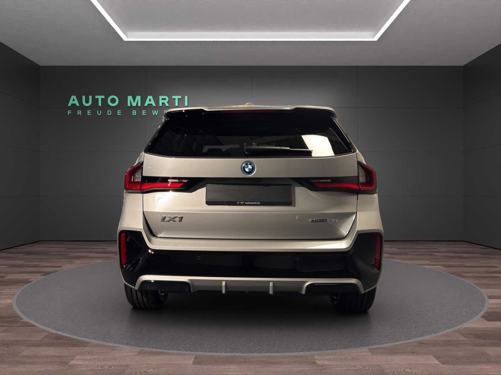 BMW iX1 20 eDrive, Elektro, Vorführwagen, Automatik - 3