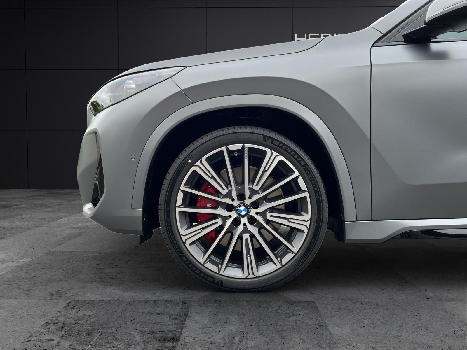BMW iX1 30 xDrive, Electric, Ex-demonstrator, Automatic - 5