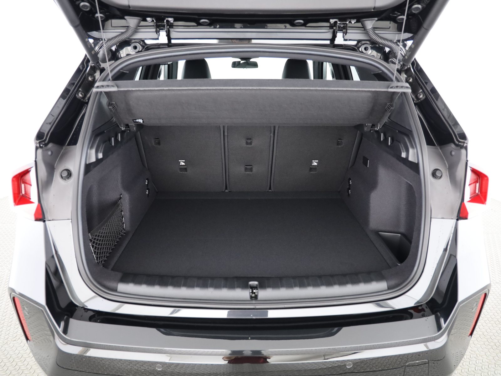 BMW iX1 30 xDrive, Elektro, Vorführwagen, Automatik - 6