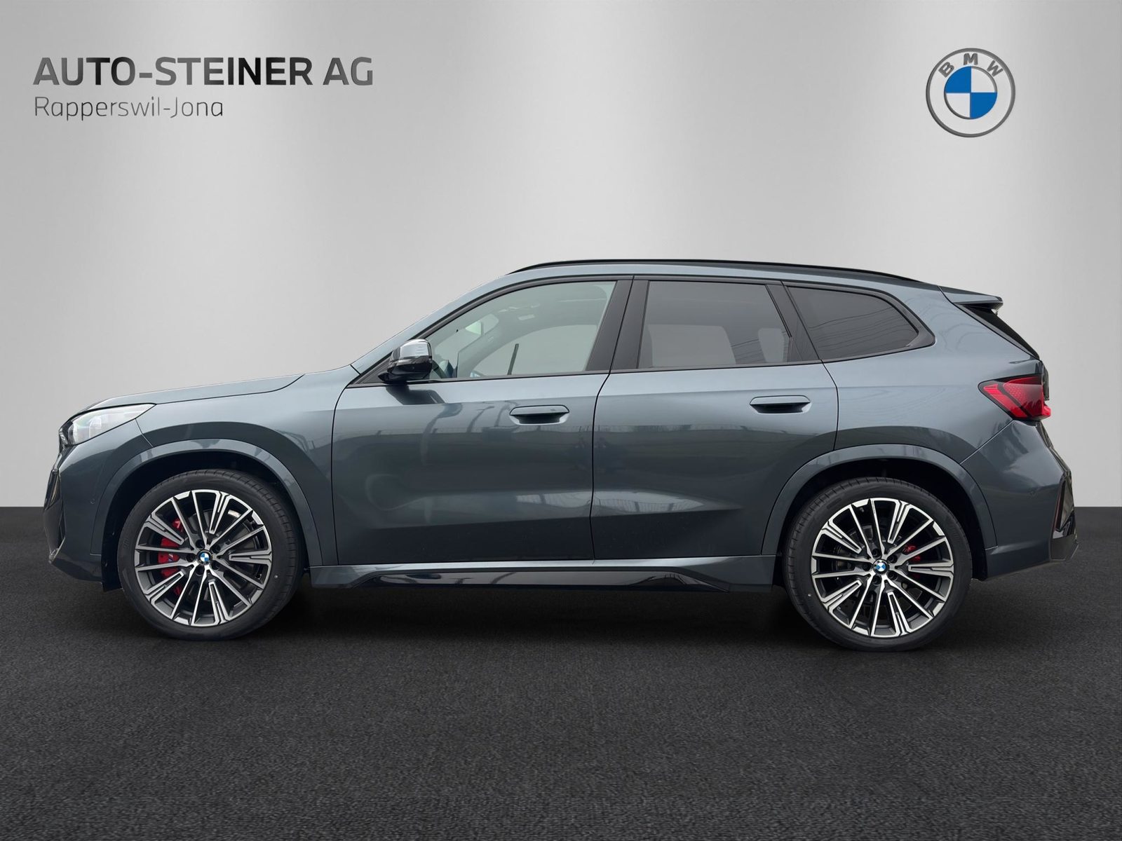 BMW iX1 30 xDrive M Sport Pro, Electric, New car, Automatic - 2