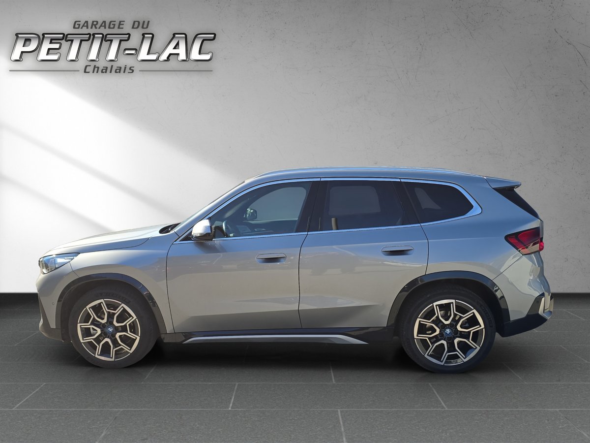 BMW iX1 30 M Sport, Elektro, Occasion / Gebraucht, Automat - 7