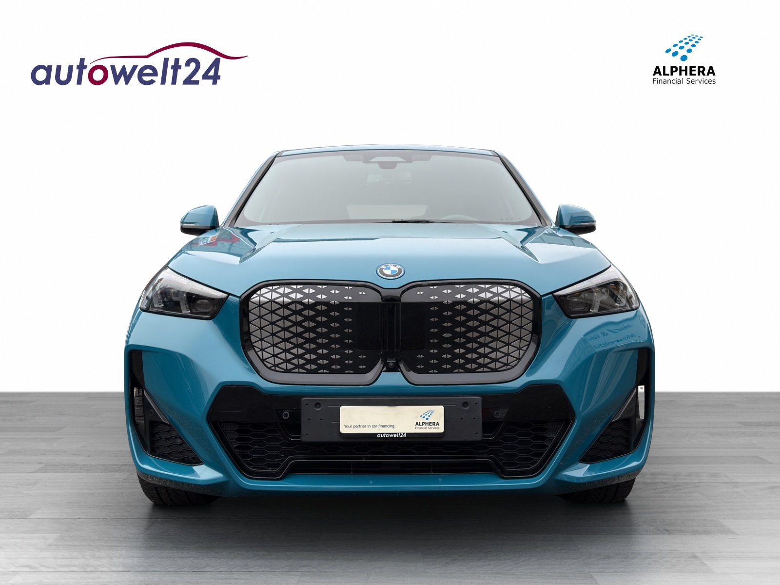 BMW iX1 30 M Sport Pro, Elektro, Occasion / Gebraucht, Automat - 2