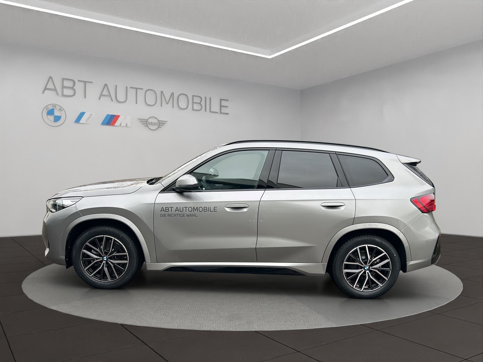 BMW iX1 20 eDrive, Electric, Ex-demonstrator, Automatic - 2