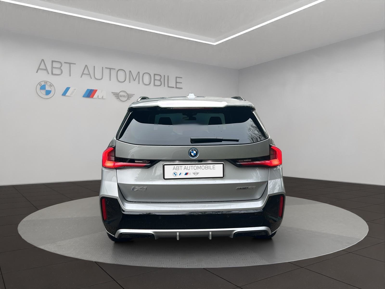 BMW iX1 20 eDrive, Electric, Ex-demonstrator, Automatic - 5